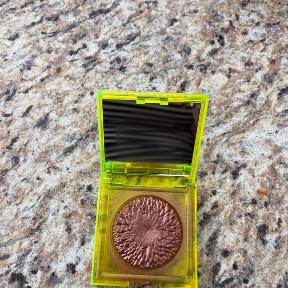 Chantecaille sunbeam cheek and eye shade Ray - Picture 5 of 5